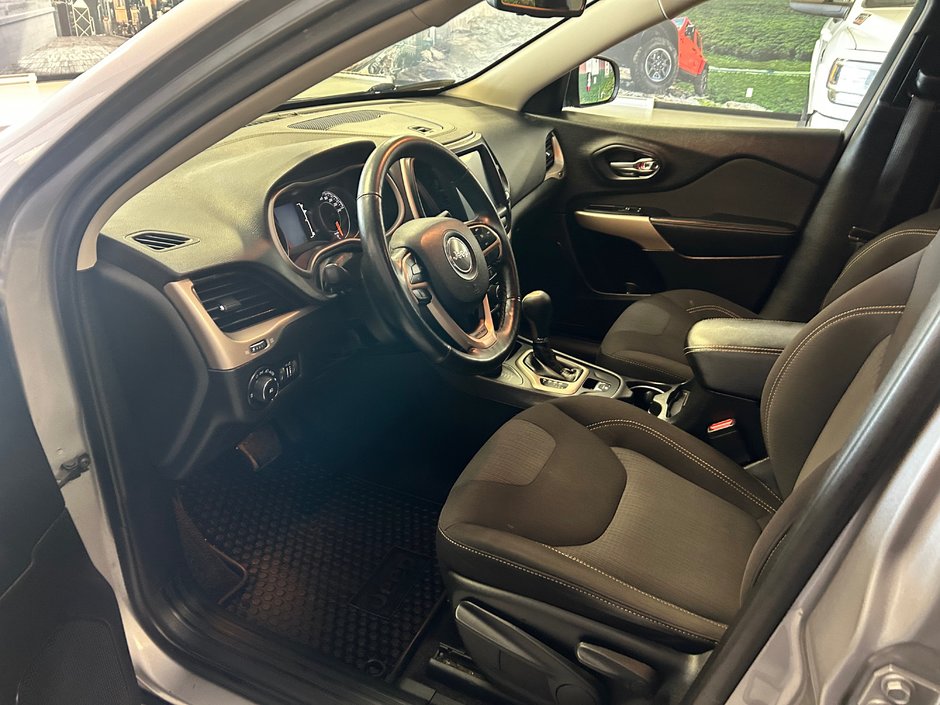 Jeep Cherokee North 2018