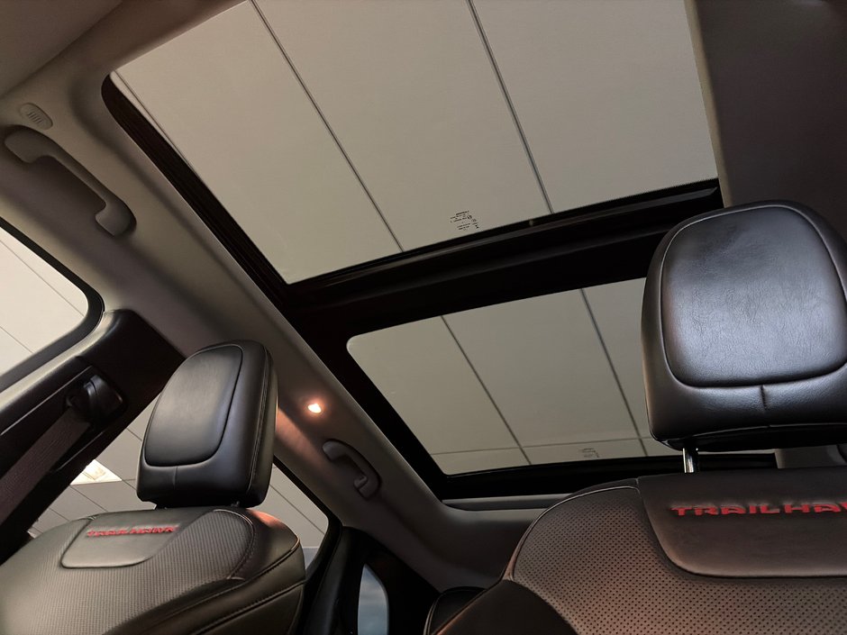 2022 Jeep Cherokee Trailhawk Elite
