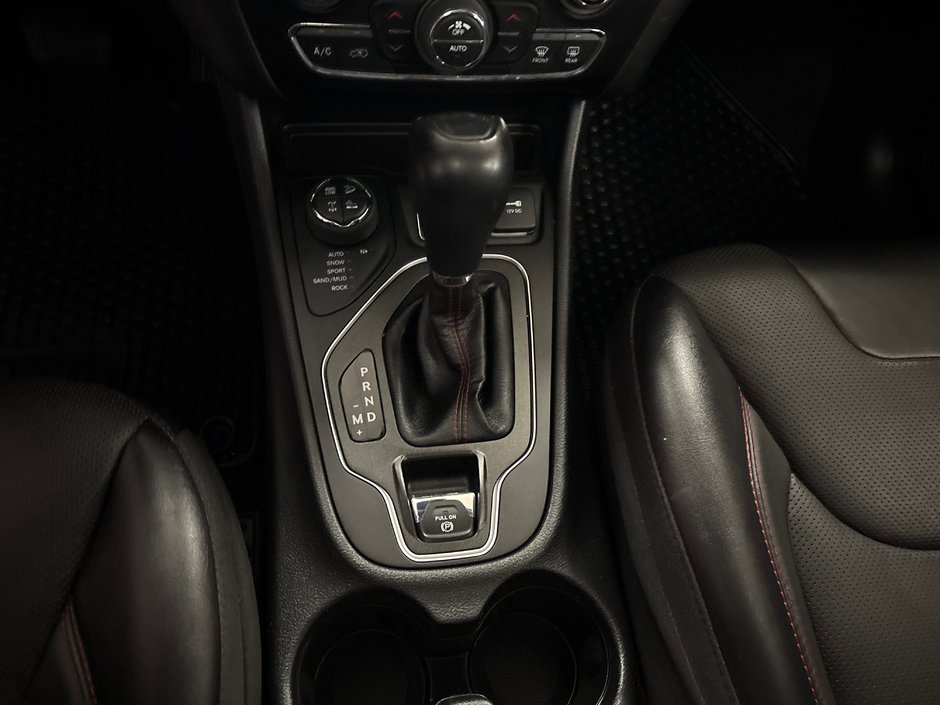 2023 Jeep Cherokee Trailhawk