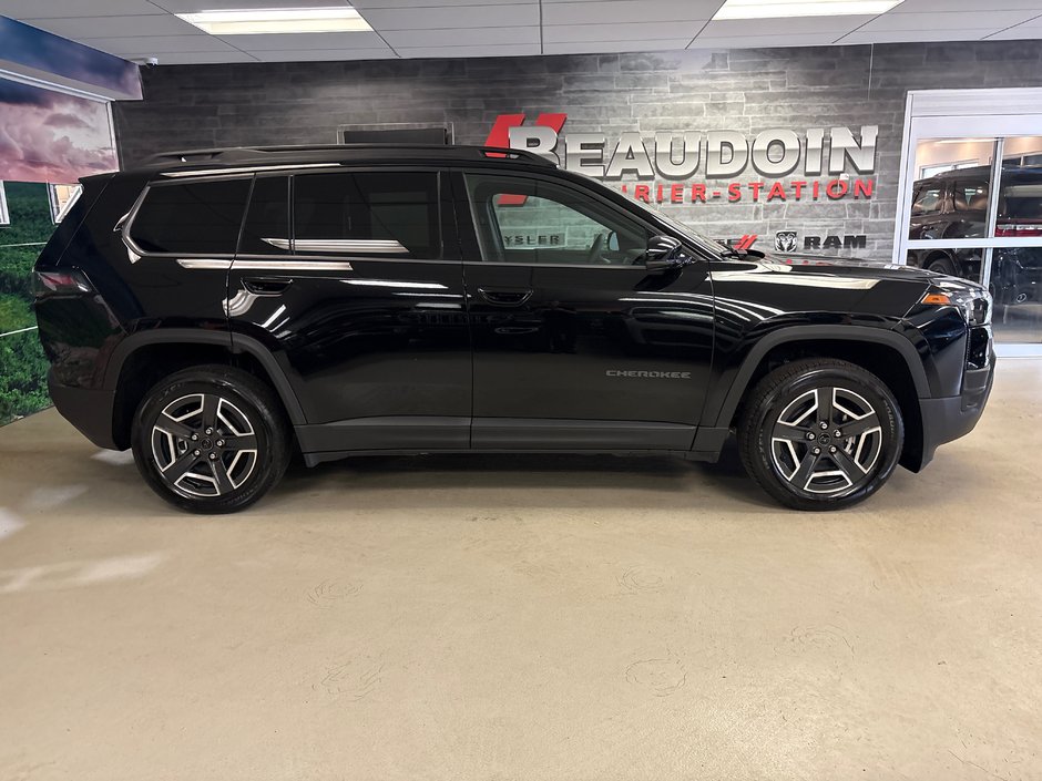 2026 Jeep Cherokee LIMITED