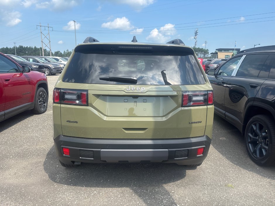 2026 Jeep Cherokee LAREDO