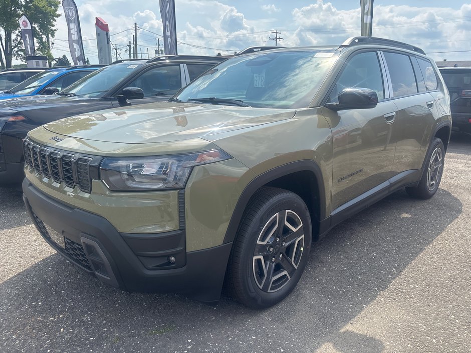 2026 Jeep Cherokee LAREDO