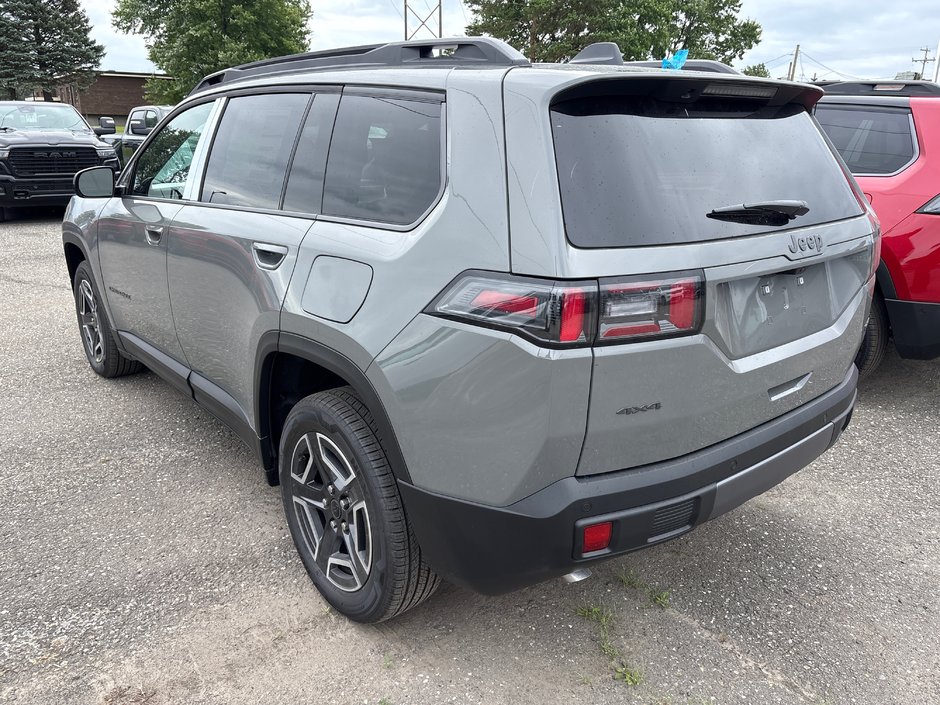 Jeep Cherokee LAREDO 2026