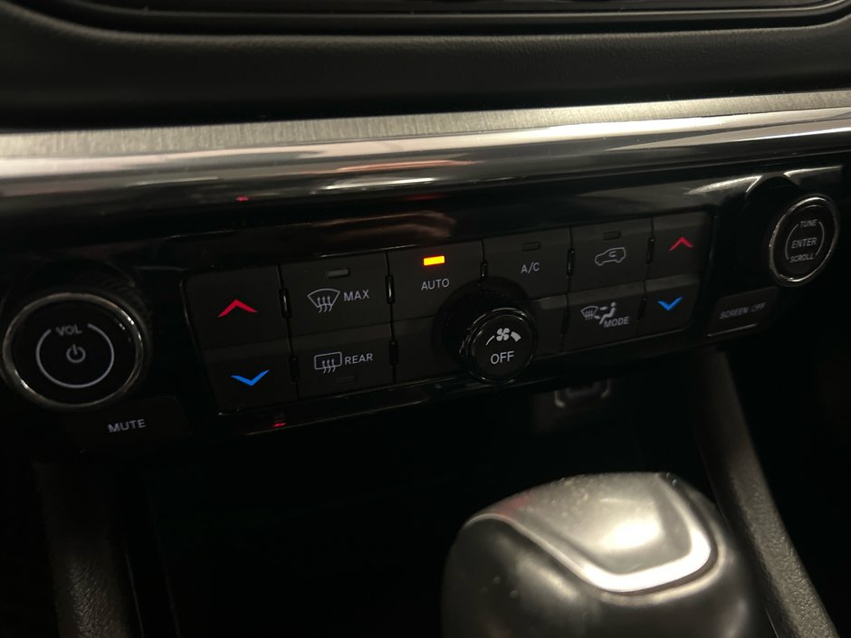 2022 Jeep Compass (RED) Edition