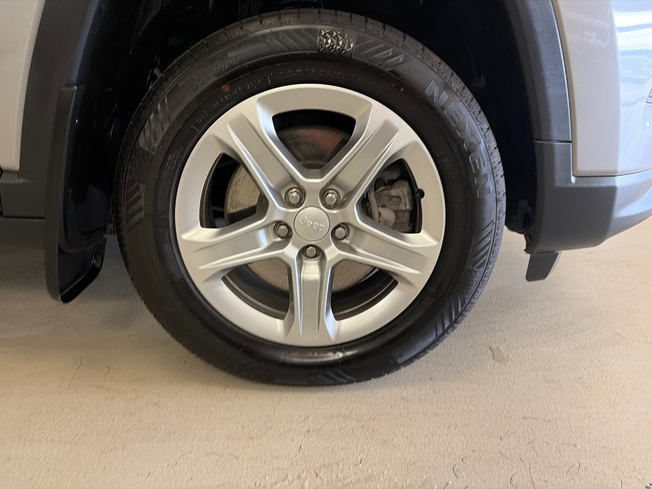 2023 Jeep Compass North