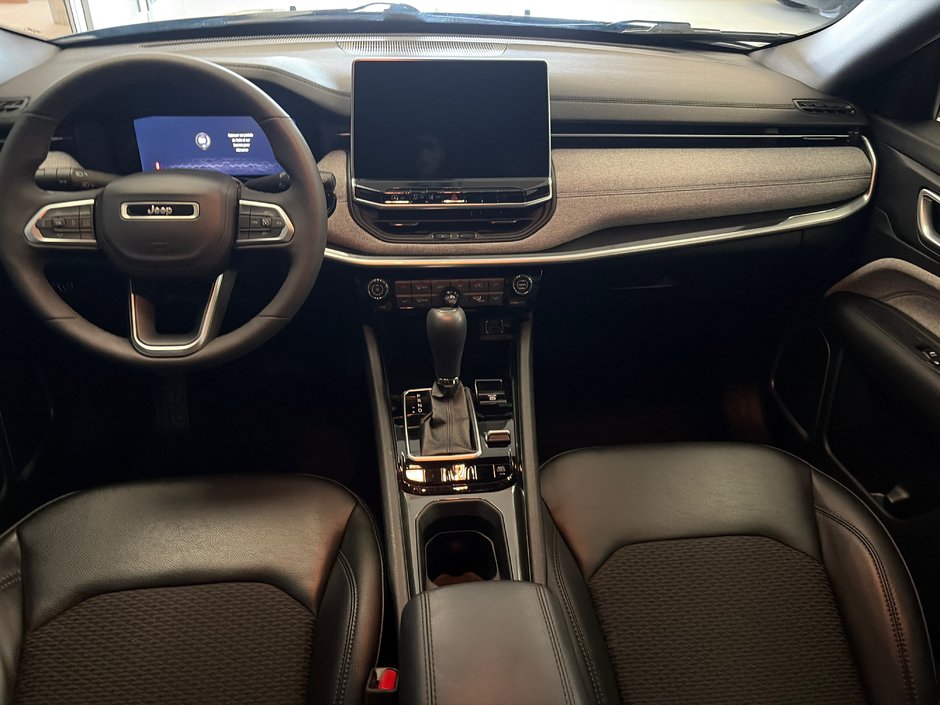 2023 Jeep Compass North