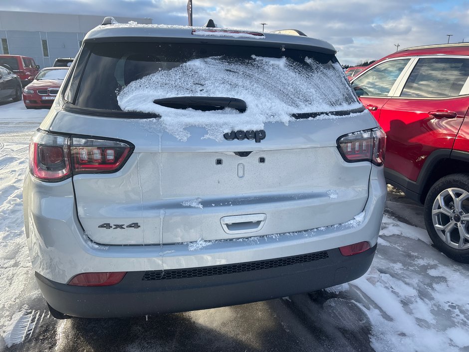 Jeep Compass ALTITUDE 2025