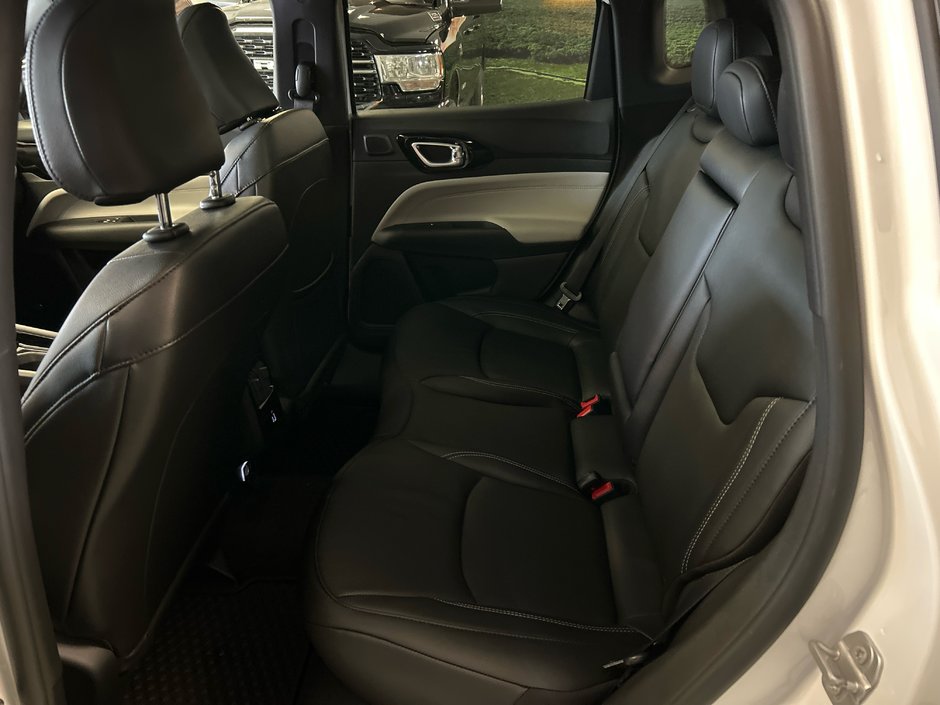 Jeep Compass LIMITED 2025