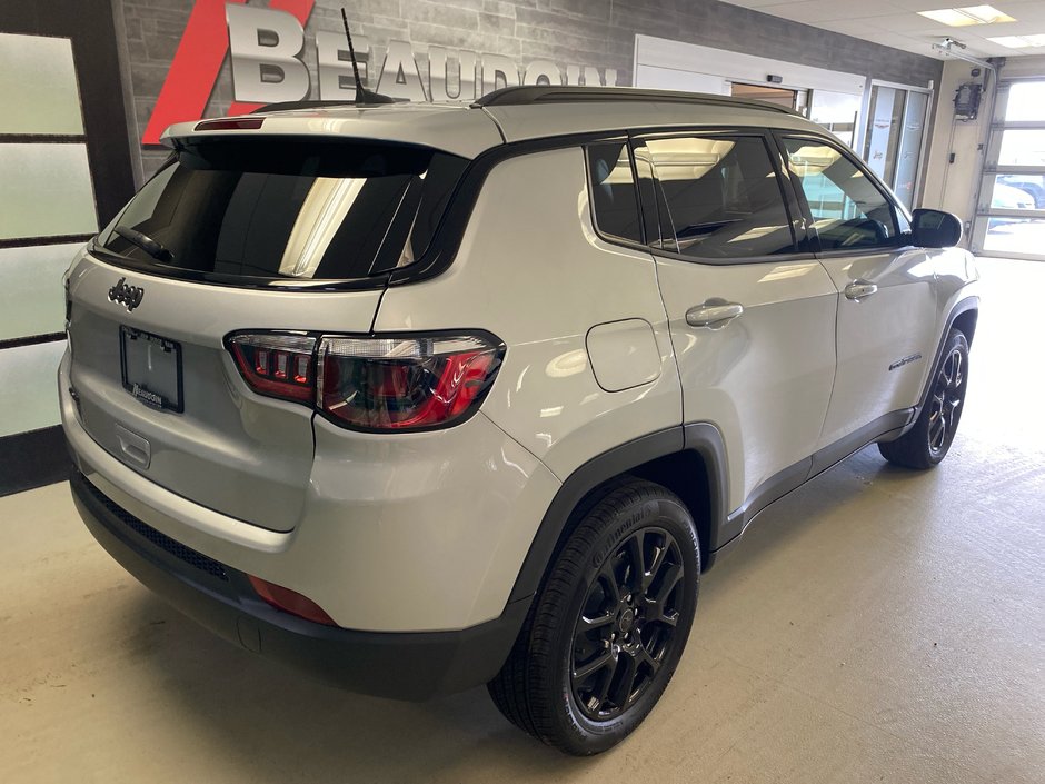 Jeep Compass ALTITUDE 2025