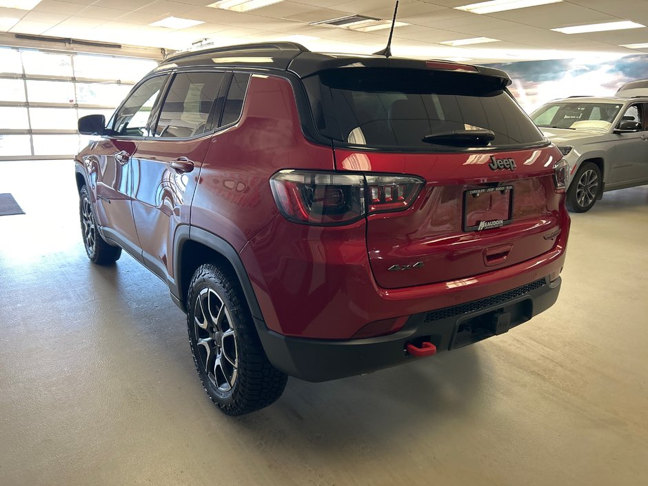 2025 Jeep COMPASS TRAILHAWK