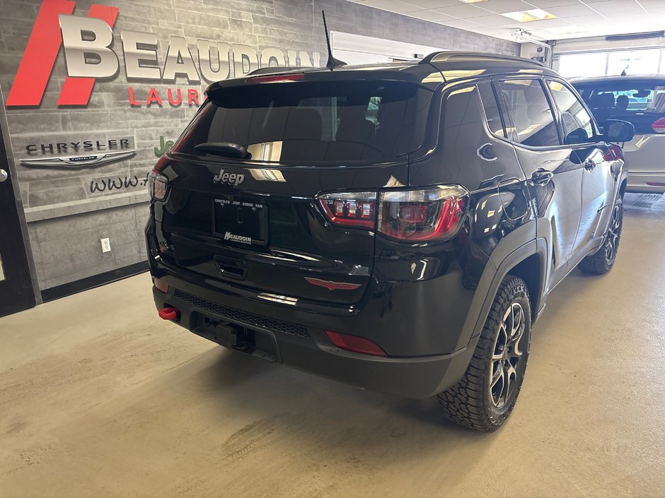 Jeep Compass TRAILHAWK 2025