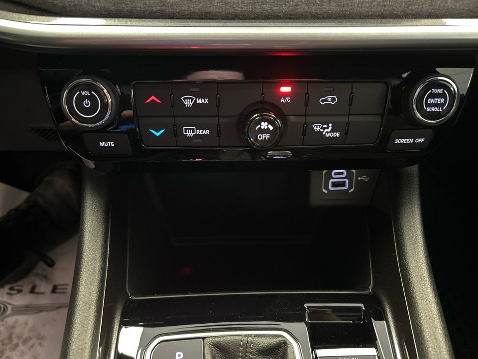 Jeep Compass NORTH 2025