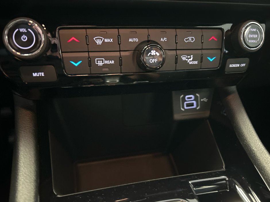 Jeep Compass TRAILHAWK 2025