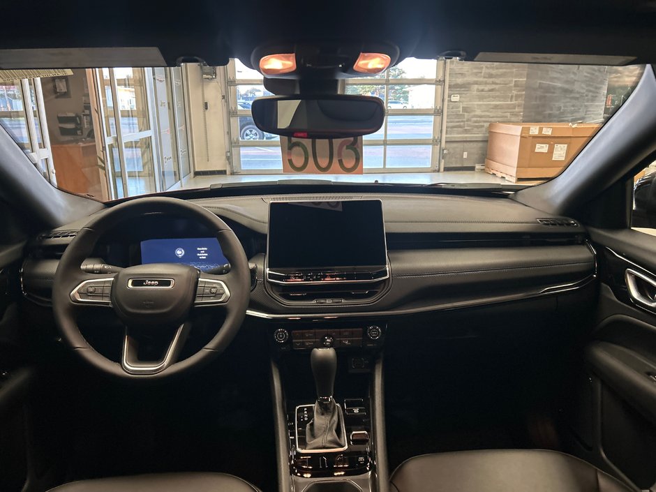 Jeep Compass ALTITUDE 2025