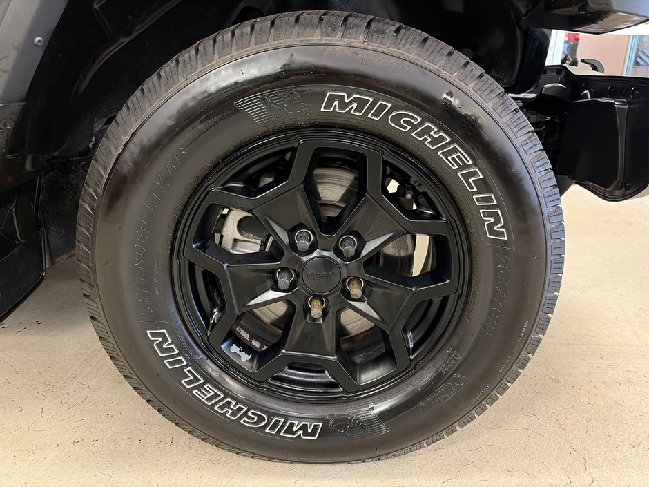 2022 Jeep Gladiator Willys
