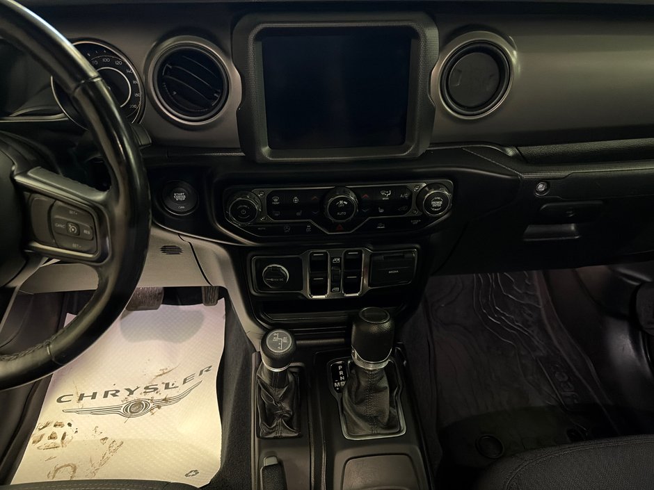 2022 Jeep Gladiator Willys