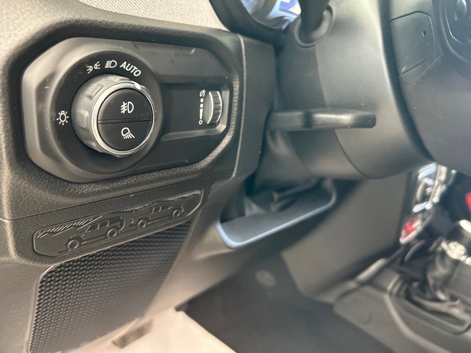 Jeep Gladiator WILLYS 2026