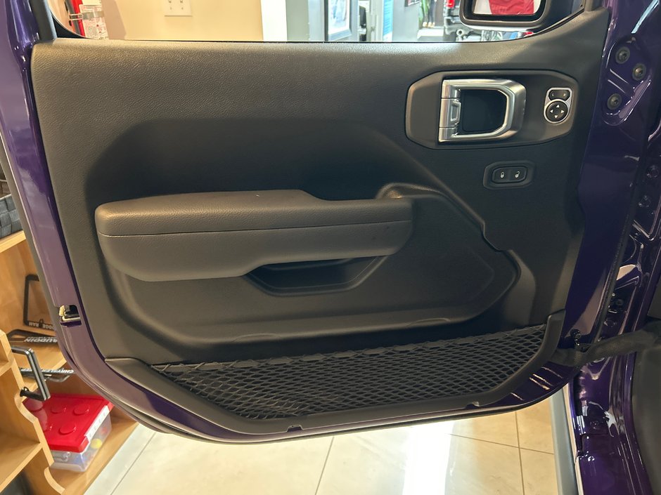 Jeep Gladiator WILLYS 2026