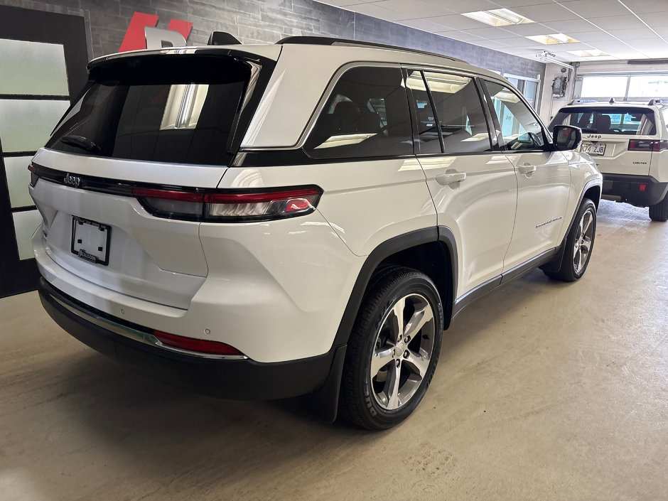 2022 Jeep Grand Cherokee 4xe