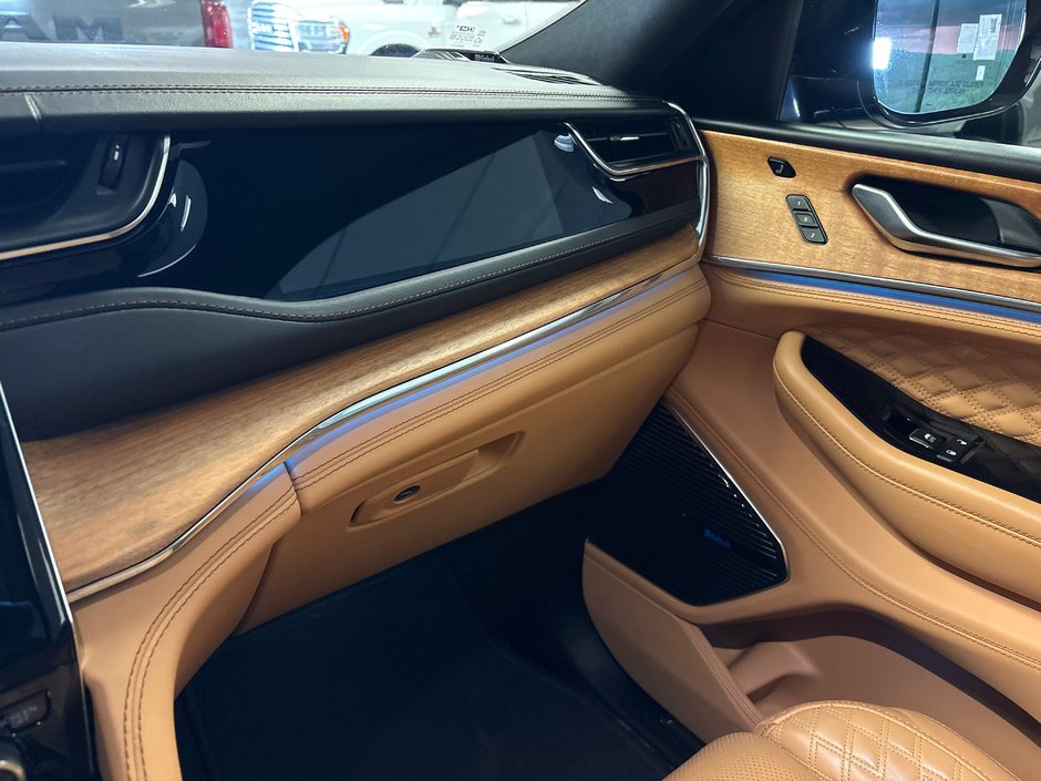 2023 Jeep Grand Cherokee 4xe Summit Reserve