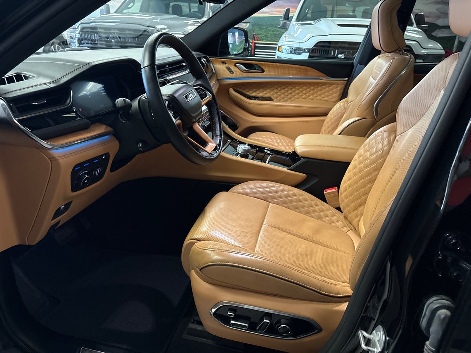 2023 Jeep Grand Cherokee 4xe Summit Reserve