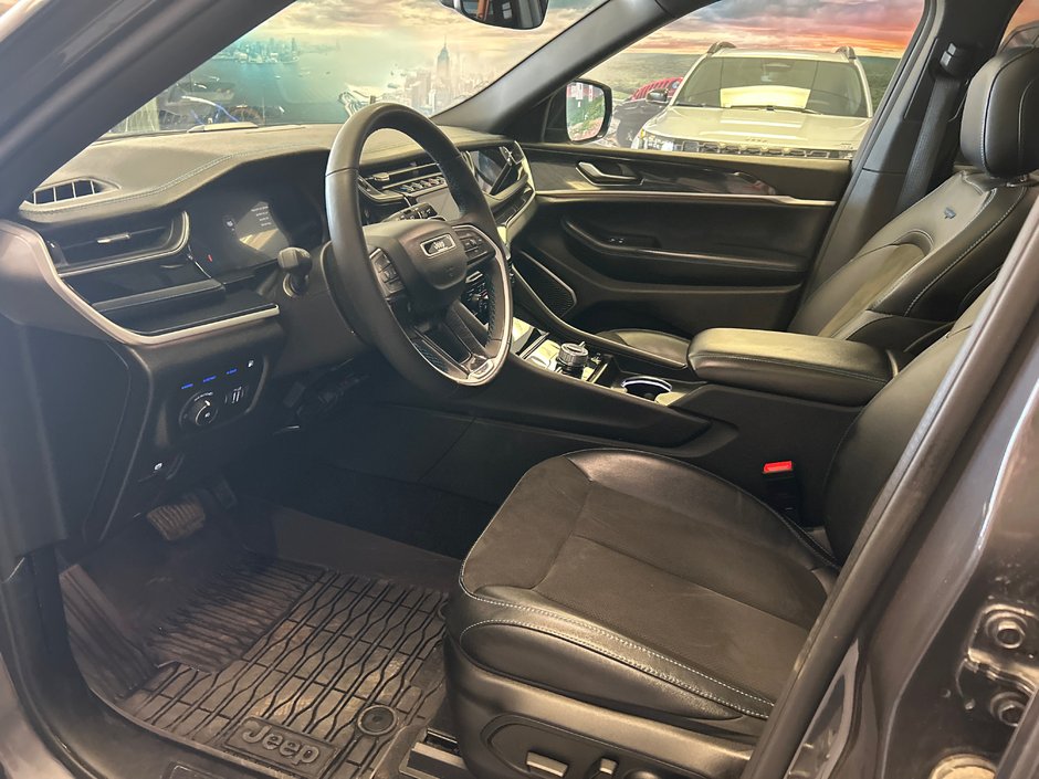 2024 Jeep Grand Cherokee 4xe Trailhawk