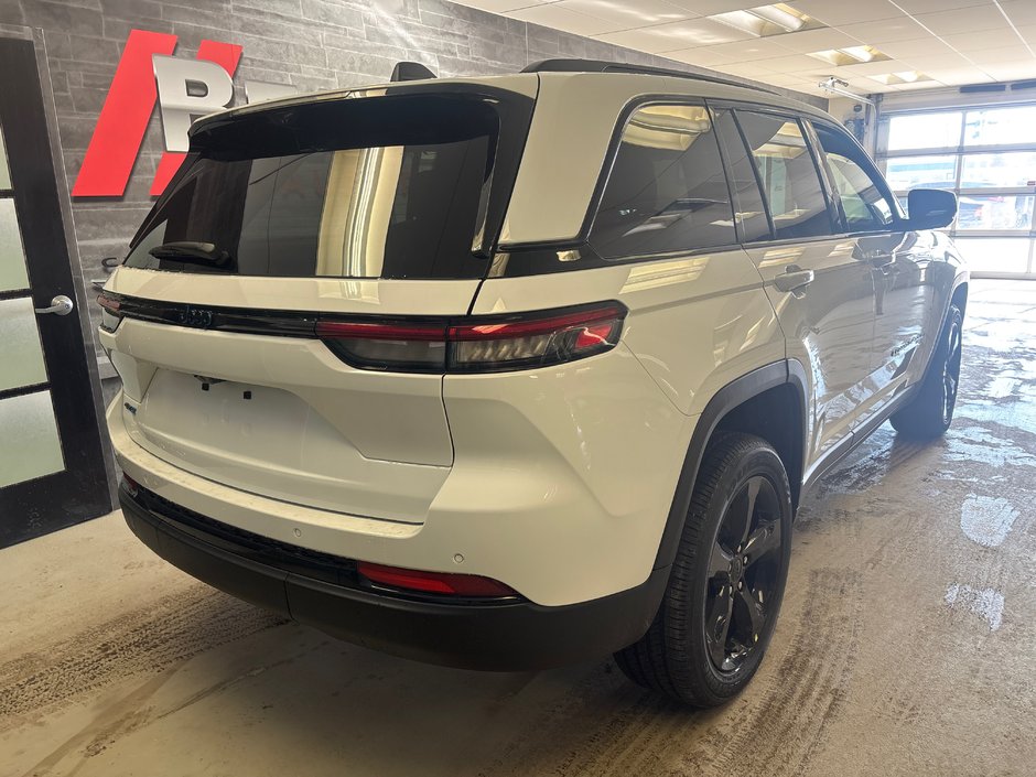 Jeep Grand Cherokee 4xe ALTITUDE 2025