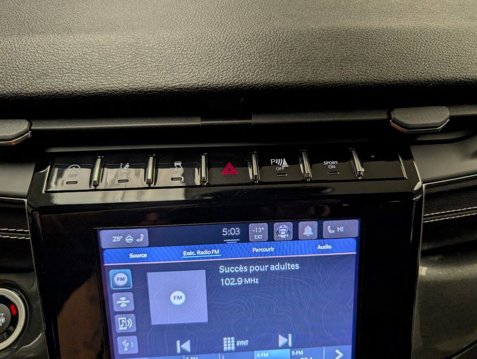 2022 Jeep GRAND CHEROKEE L LAREDO Altitude
