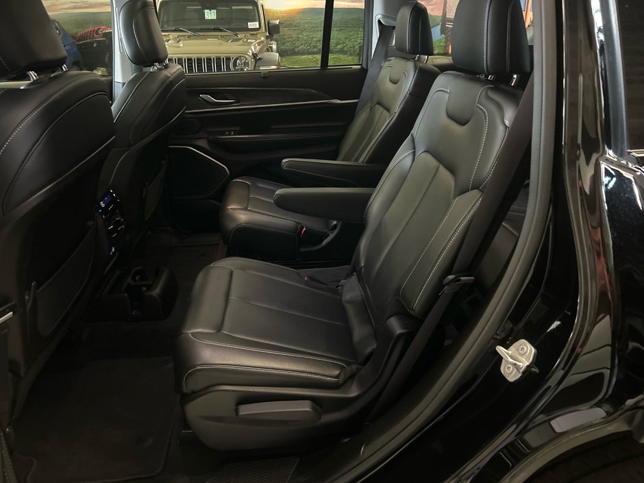 Jeep Grand Cherokee L Limited 2022