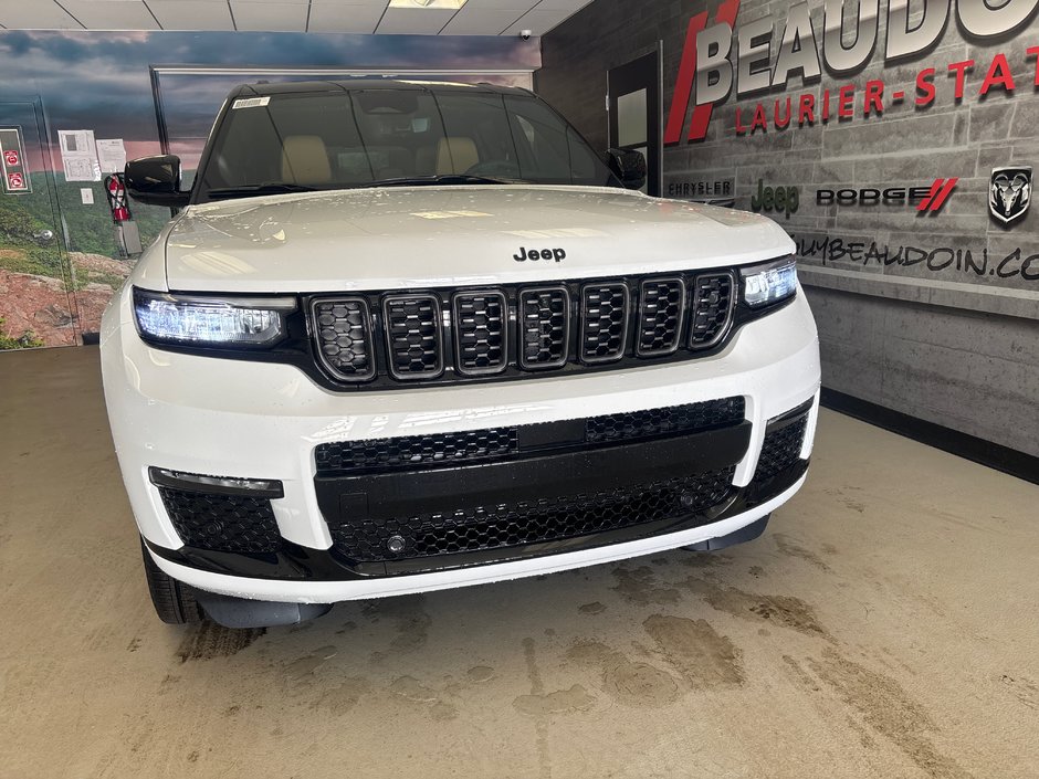 2025 Jeep Grand Cherokee L SUMMIT RESERVE