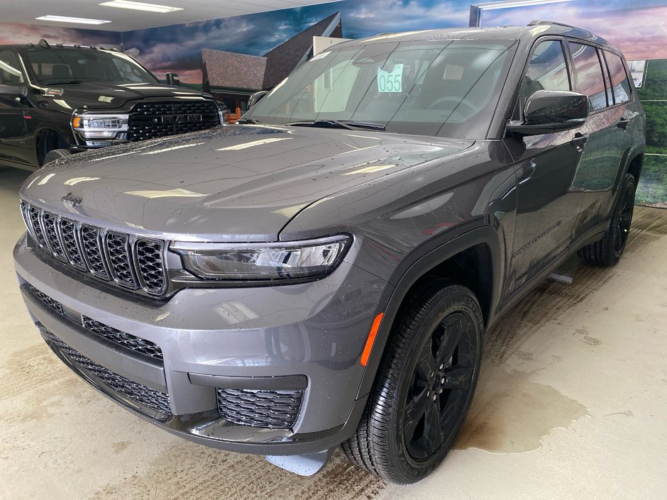 2025 Jeep Grand Cherokee L ALTITUDE