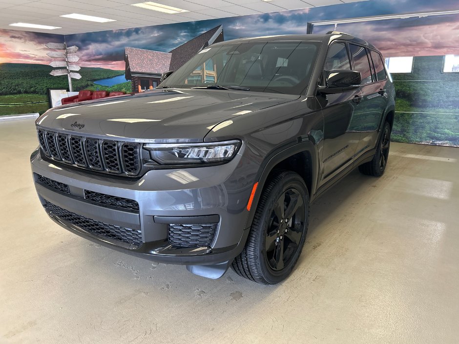Jeep Grand Cherokee L ALTITUDE 2025