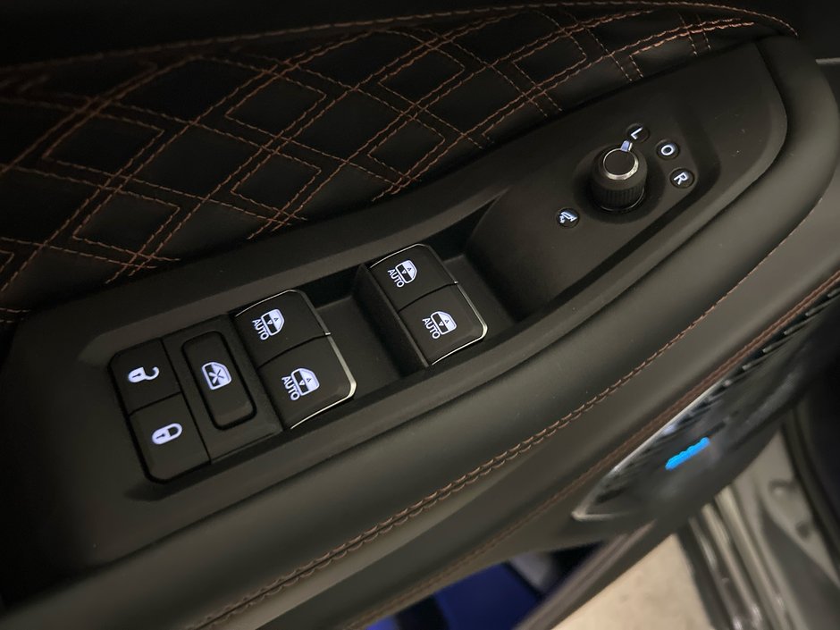 Jeep Grand Cherokee L SUMMIT RESERVE 2025