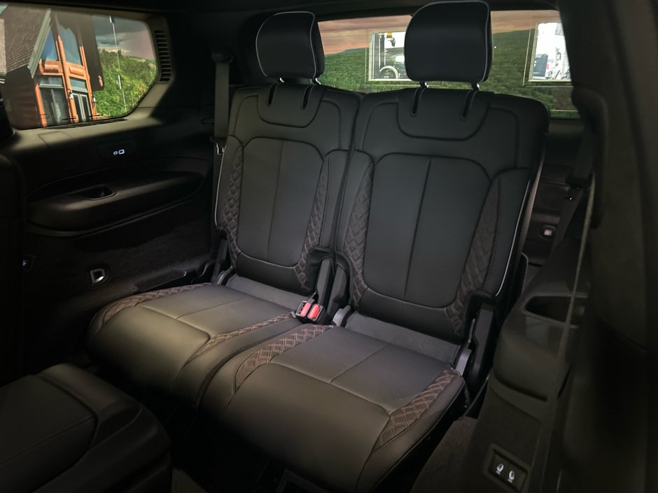 Jeep Grand Cherokee L SUMMIT RESERVE 2025
