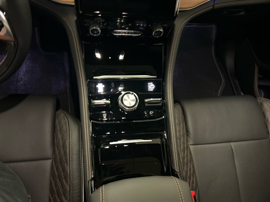 Jeep Grand Cherokee L SUMMIT RESERVE 2025