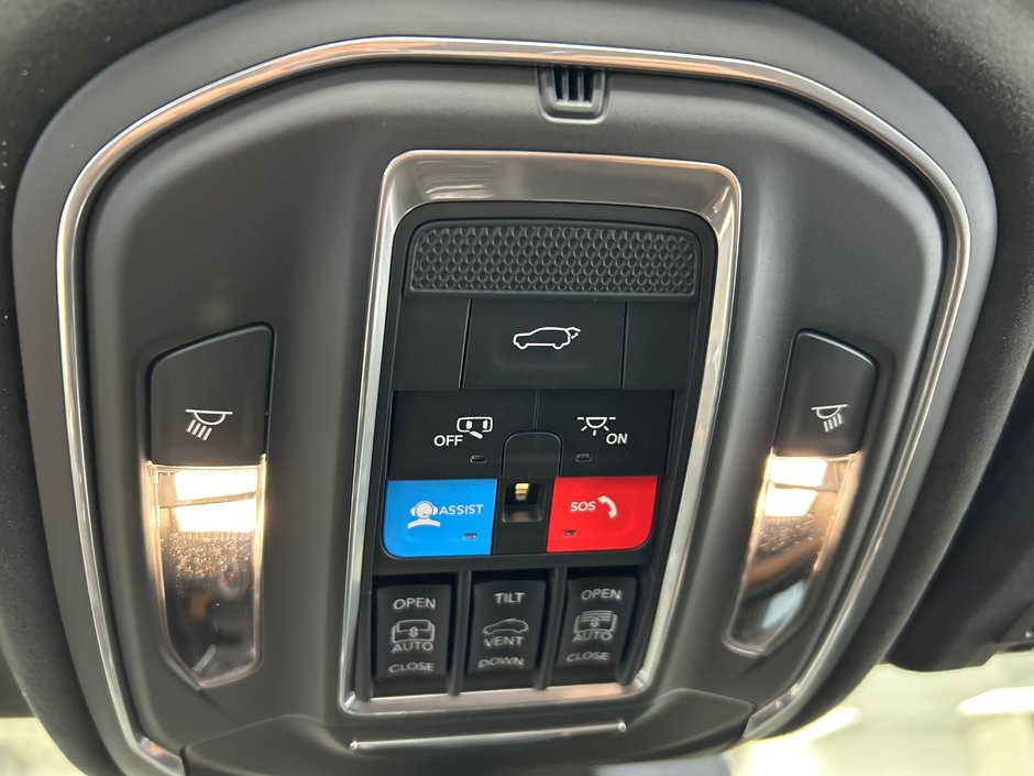 Jeep Grand Cherokee L SUMMIT RESERVE 2025