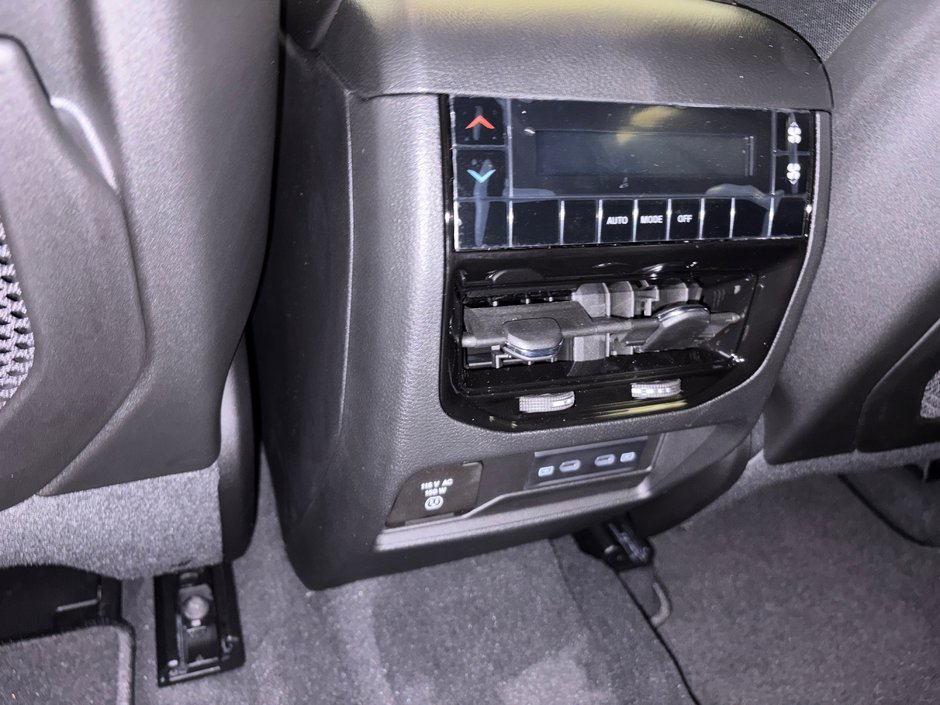 2026 Jeep Grand Cherokee L ALTITUDE