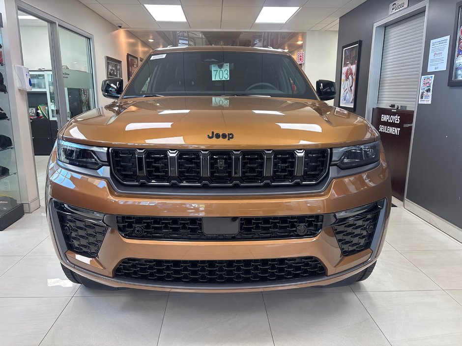 2026 Jeep Grand Cherokee L LIMITED RESERVE