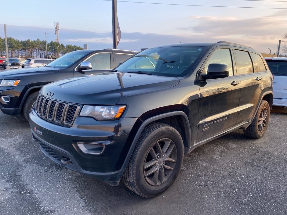 Jeep GRAND CHEROKEE LAREDO Laredo 75th Anniversary 2016