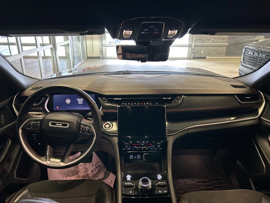 2022 Jeep GRAND CHEROKEE TRAILHAWK TRAILHAWK
