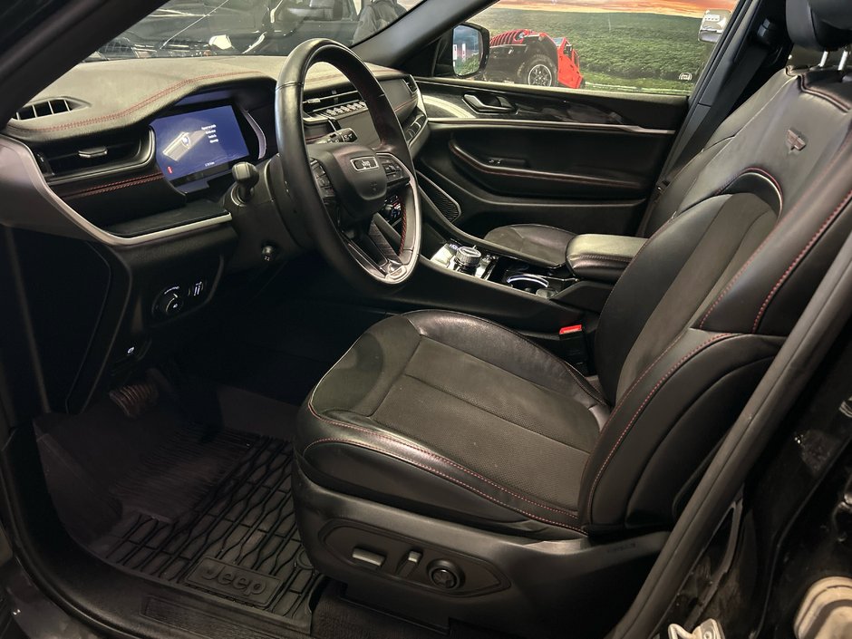 2022 Jeep GRAND CHEROKEE TRAILHAWK TRAILHAWK