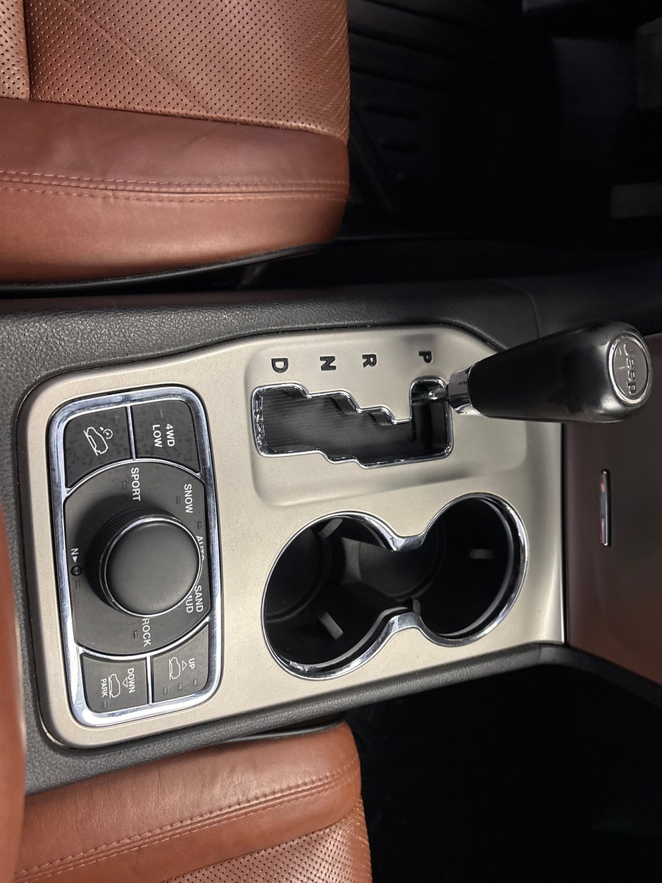 2012 Jeep Grand Cherokee Overland