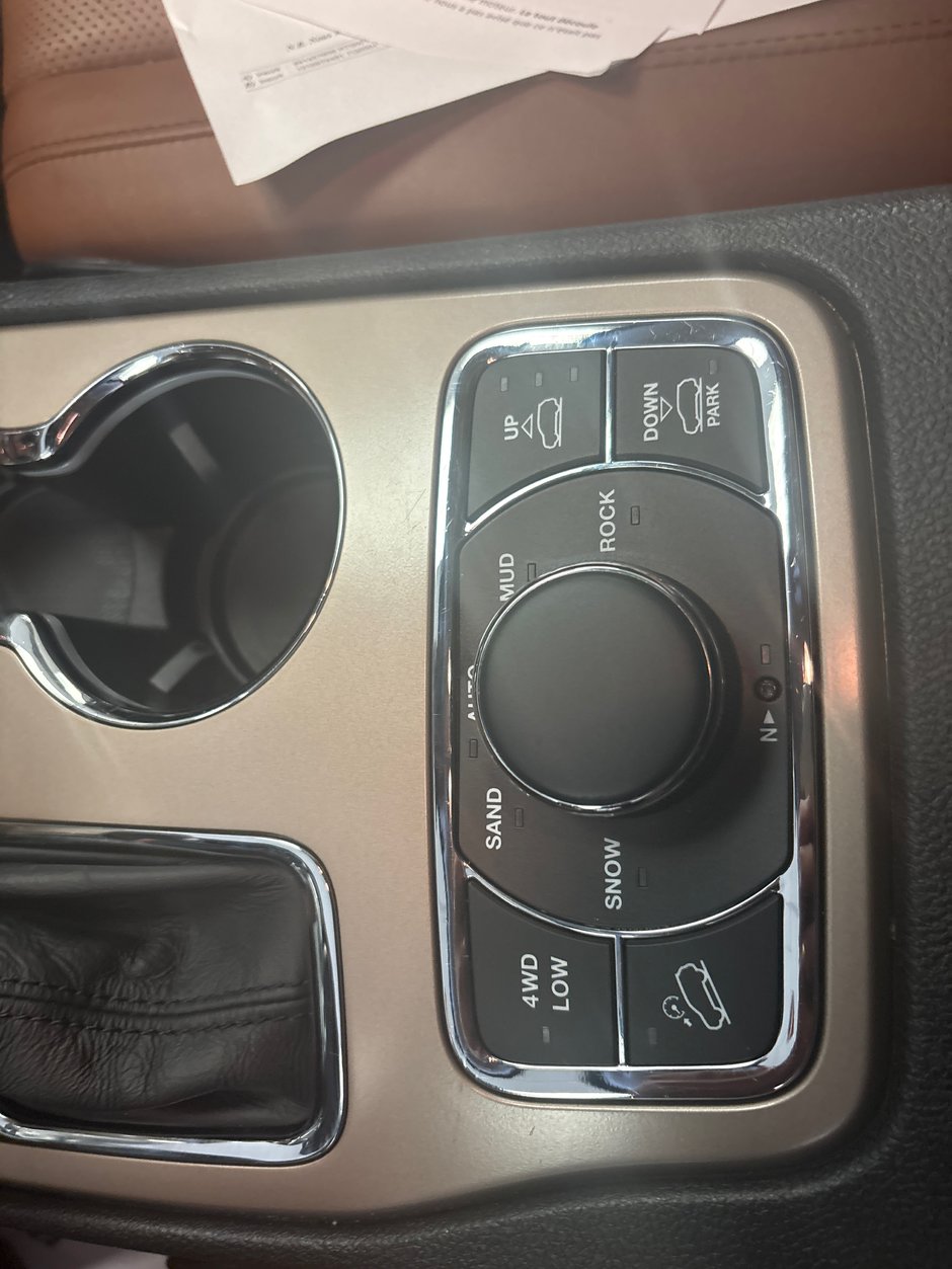 2016 Jeep Grand Cherokee Summit