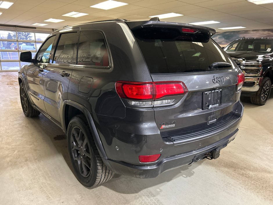 2021 Jeep GRAND CHEROKEE 80th Anniversary Edition