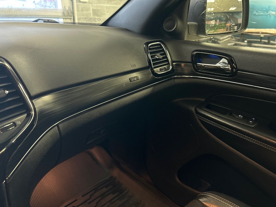 2021 Jeep GRAND CHEROKEE 80th Anniversary Edition