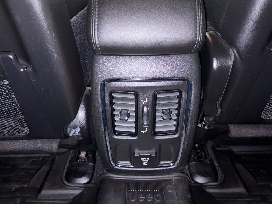2021 Jeep Grand Cherokee Altitude