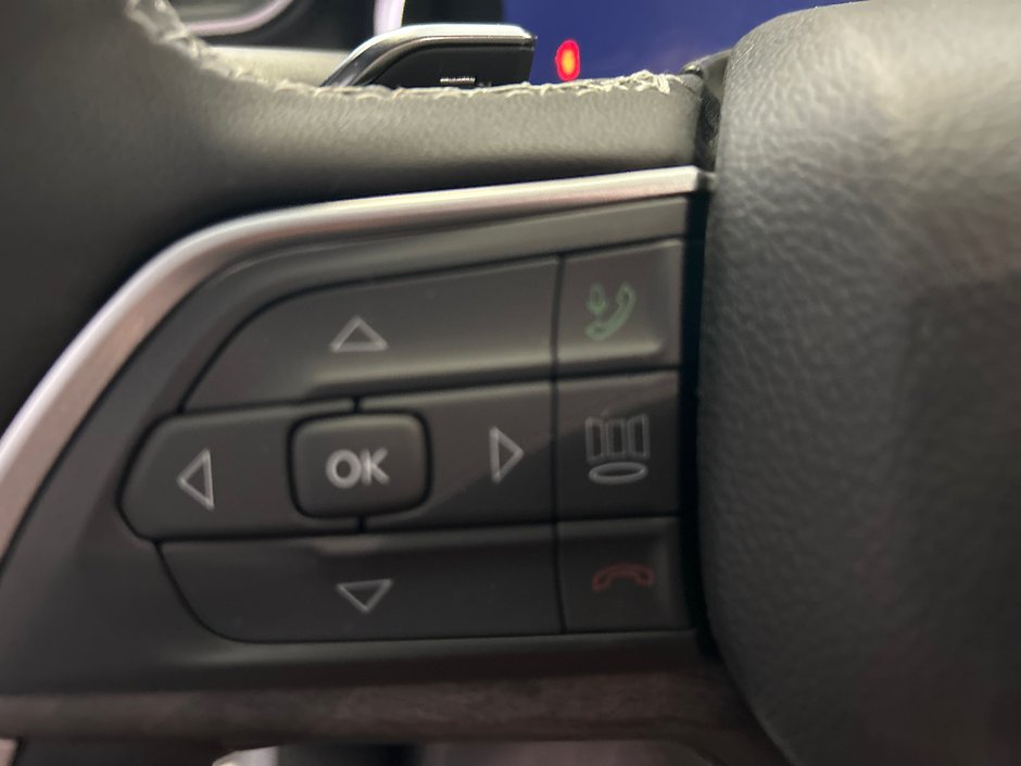 Jeep Grand Cherokee LIMITED 2025
