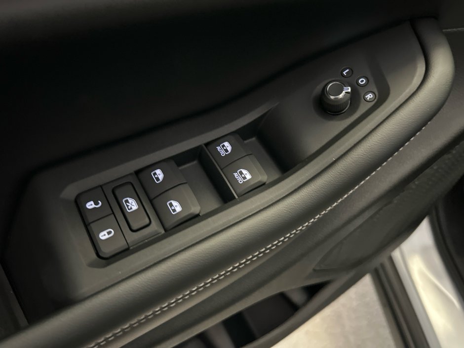 Jeep Grand Cherokee LIMITED 2025