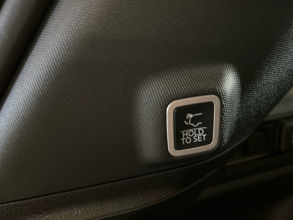 Jeep Grand Cherokee LIMITED 2025