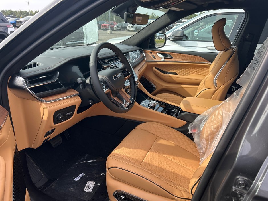 Jeep Grand Cherokee SUMMIT RESERVE 2025